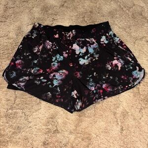 Avia Black Floral Women's Athletic Shorts